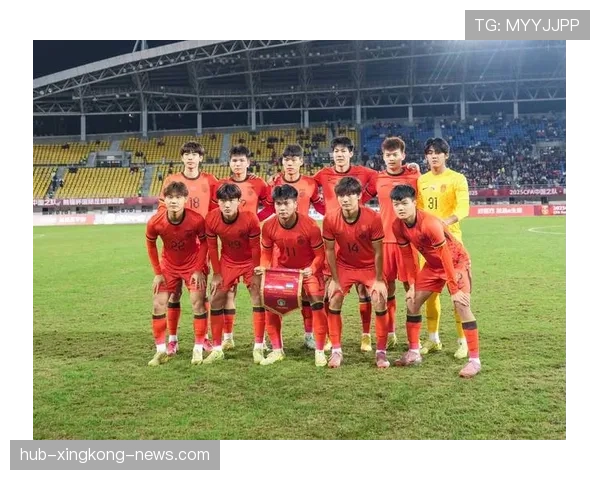 韩国国家队备战亚洲杯期间遭遇阵容困扰，后防线表现起伏影响整体节奏